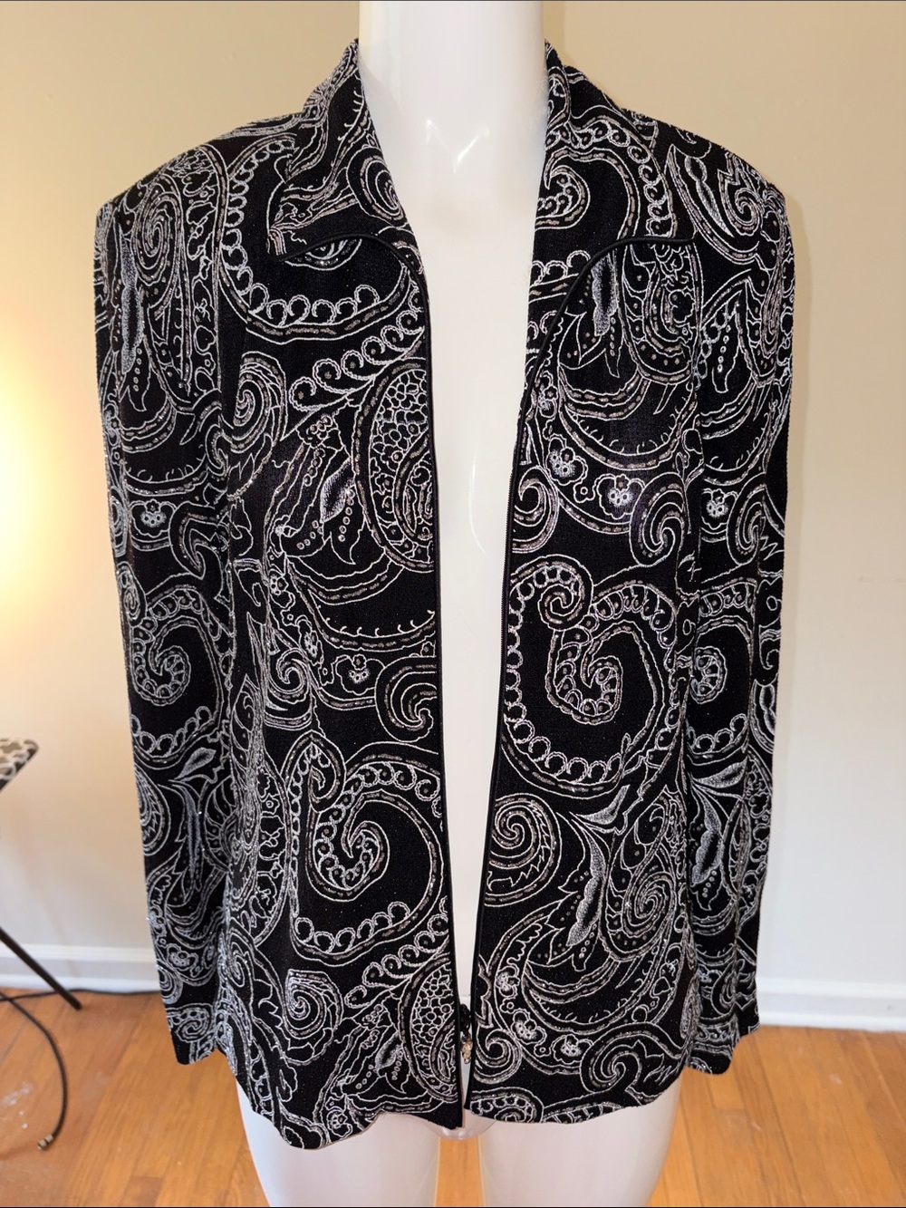 Alex Evenings Black and White Paisley Open-Front Blazer